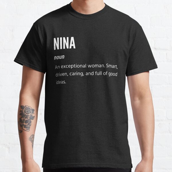 Nina Gifts, Noun, An Exceptional Woman Camiseta clásica