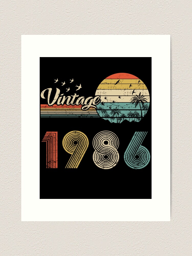 Vintage 1986 T-Shirt Born In 1986 Retro 32th Birthday Gift Vintage 1986 T-Shirt Born In 1986 Retro 32th Birthday Gift