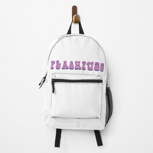 Aperçu de l'œuvre KMD (MF DOOM) PEACHFUZZ (purple) créée et vendue par RADICAL-RAT.