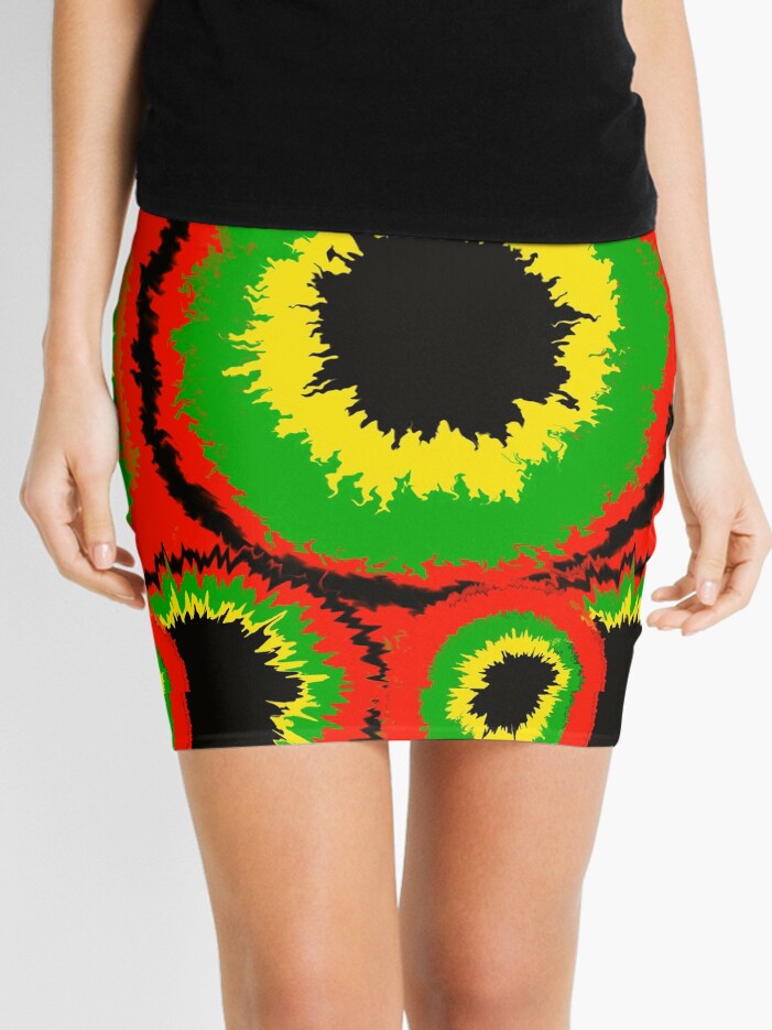 Rasta tie dye Retro 60s and 70s watercolor watercolour holographic pattern black background Mini Skirt