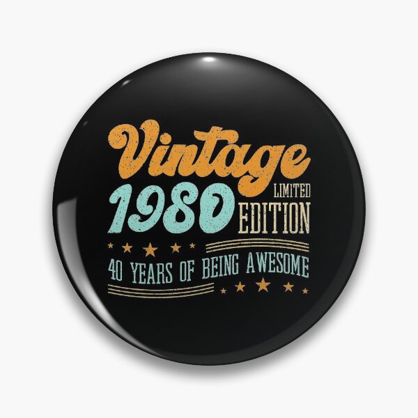 Artikelvorschau, Vintage 1980 Limited Edition 40 Jahre, die fantastisch Top Glückliche 40. Geburtstags-Party-Feier-Kuchen-Schlag-Kerze entworfen und verkauft von shirti.