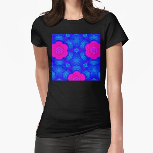 Fitted T-Shirt