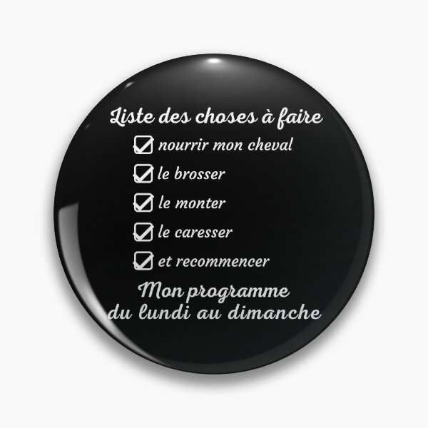 Aperçu de l'œuvre Choses à faire nourrir mon cheval cadeau humoristique créée et vendue par TeeJfm.