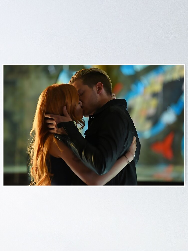 clace gifs Page 4 | WiffleGif