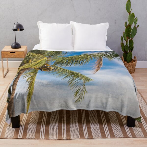 Item preview, Agitando palmeras, destino tropical designed and sold by Melissa Peltenburg.