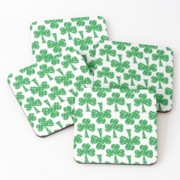 Item preview, Estoy vistiendo verde, patrón de lunares del día de San Patricio designed and sold by Meg M Studio.