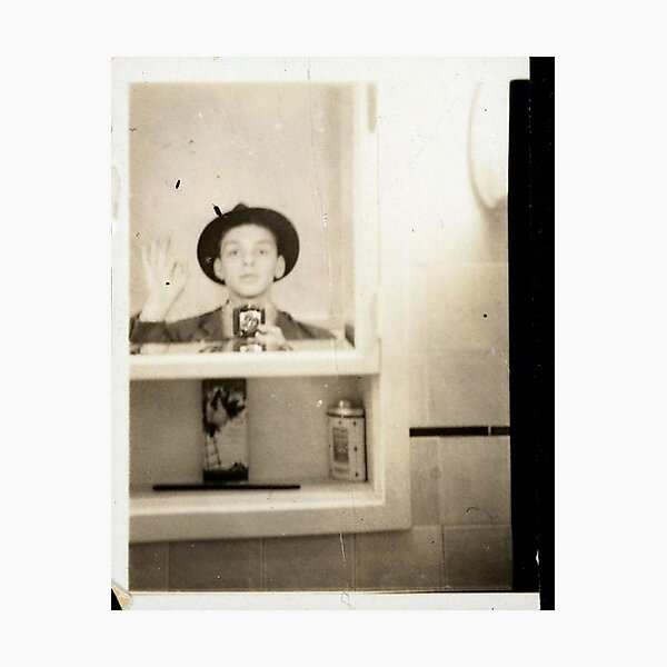Frank Sinatra taking a selfie in 1938 Photographic Print