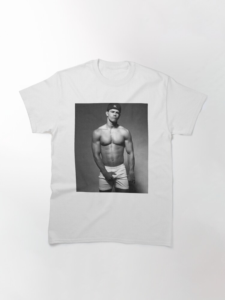 mark wahlberg t shirts