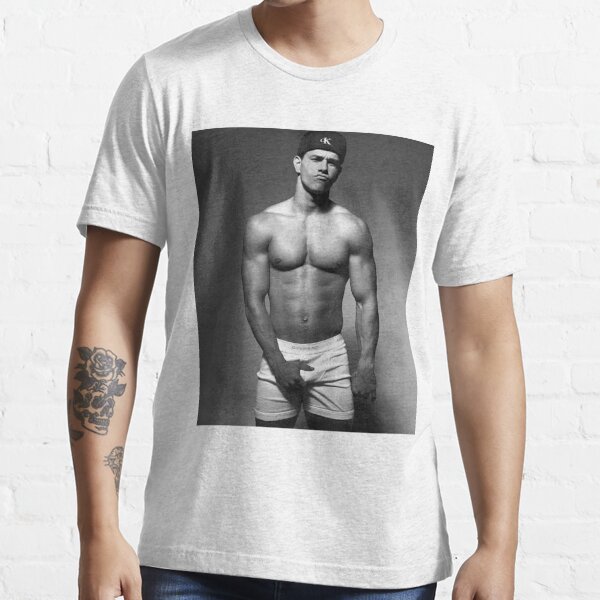 mark wahlberg t shirts