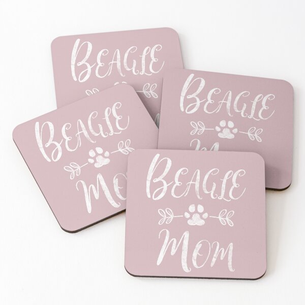 Artikelvorschau, Beagle Mom Shirt Beagle Mom Liebhaber Besitzer Funny Dog Mom Geschenk entworfen und verkauft von KuznecovaDesign.