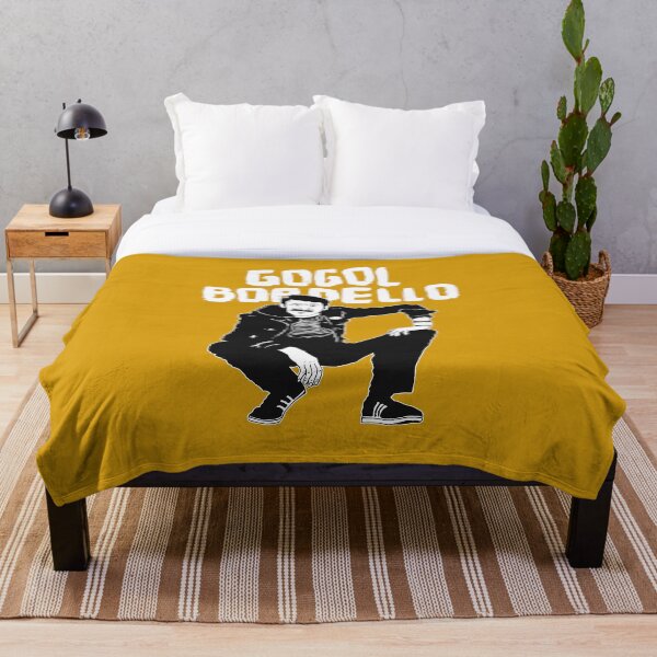 WONDERLUST KING Throw Blanket