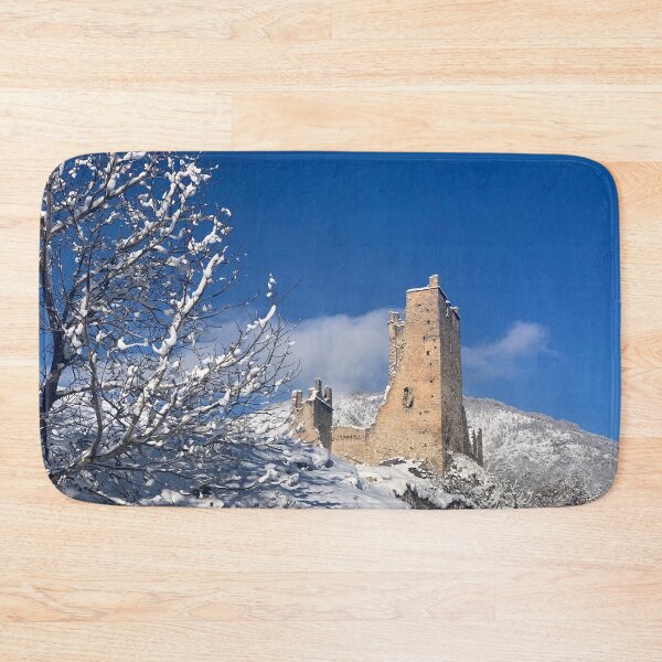 Item preview, the snow-covered Miglos castle designed and sold by AHELENE.