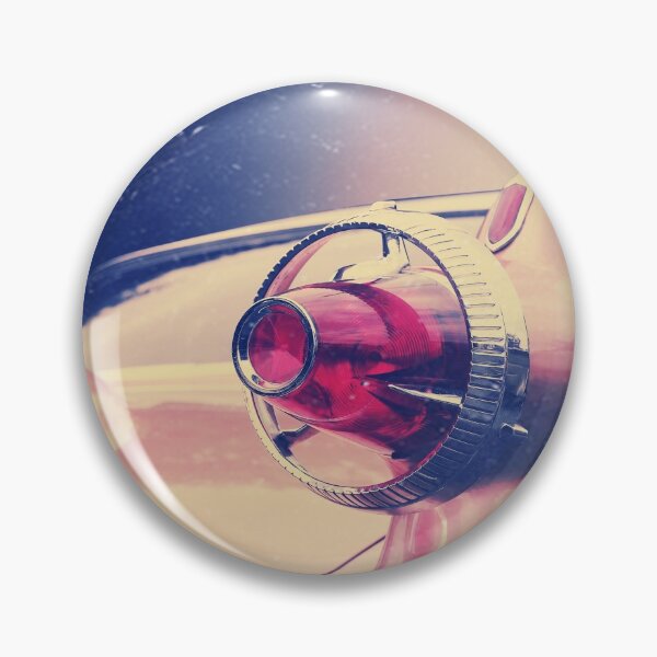 Item preview, US American classic car Imperial 1960 designed and sold by Beate Gube.
