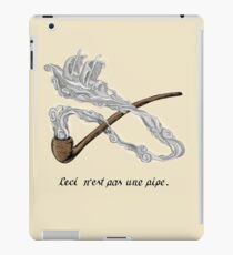 ceci n'est pas une pipe iPad Case/Skin