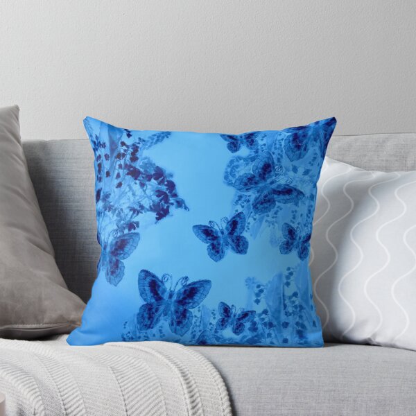 Aperçu de l'œuvre Royal Blue Butterflies and Floral créée et vendue par Sharon Schwalbe.