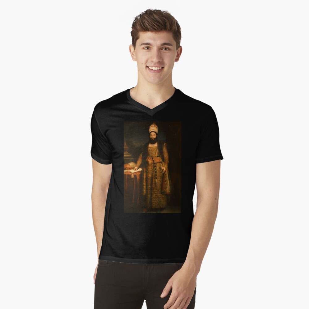 Aperçu de l'œuvre T-shirt col V créée et vendue par RoyalNadja.