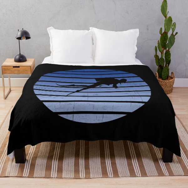 Artikelvorschau, Scuba Diver Blue Vintage Retro Sonnenuntergang entworfen und verkauft von liftdesign.