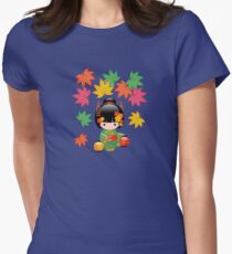 Japanische Fall Kokeshi Puppe Tailliertes T-Shirt für Frauen