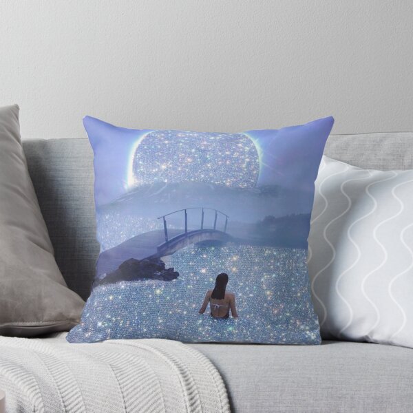 Aperçu de l'œuvre Mer de pleine lune argentée scintillante scintillante esthétique créée et vendue par samararibas.