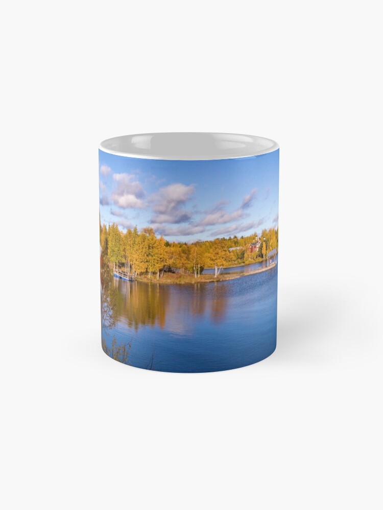 Alternative Ansicht von Ein herbstlicher See bei Arjeplog Tasse
