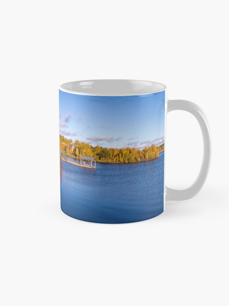 Alternative Ansicht von Ein herbstlicher See bei Arjeplog Tasse