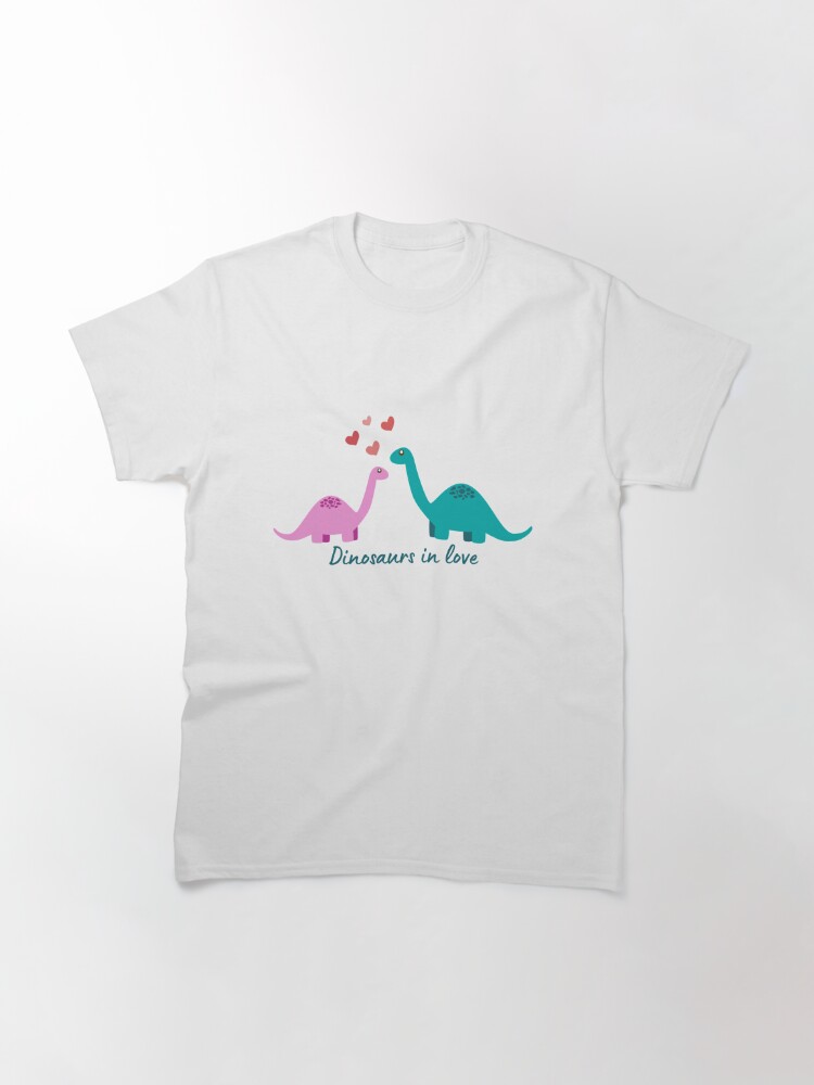 Disover Dinosaurs in Love Classic T-Shirt