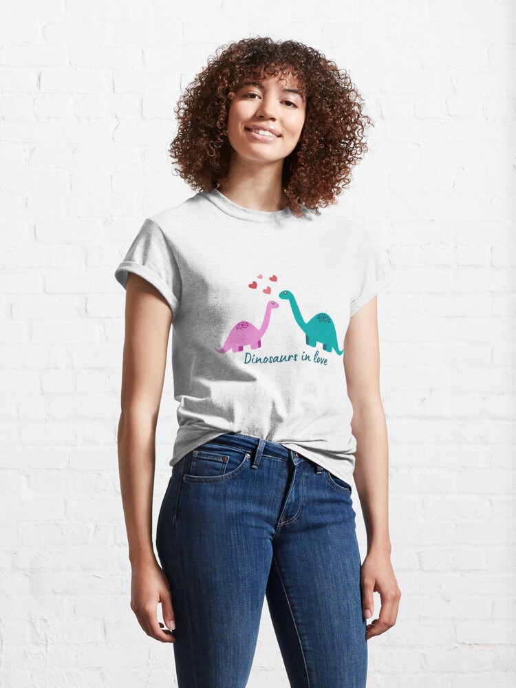 Disover Dinosaurs in Love Classic T-Shirt