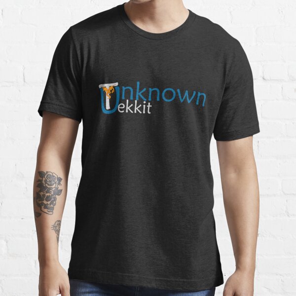 UnknownTekkit Banner Essential T-Shirt