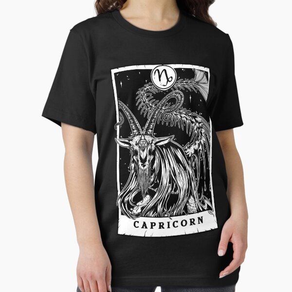 Capricorn Zodiac Tarot Blk Essential T-Shirt