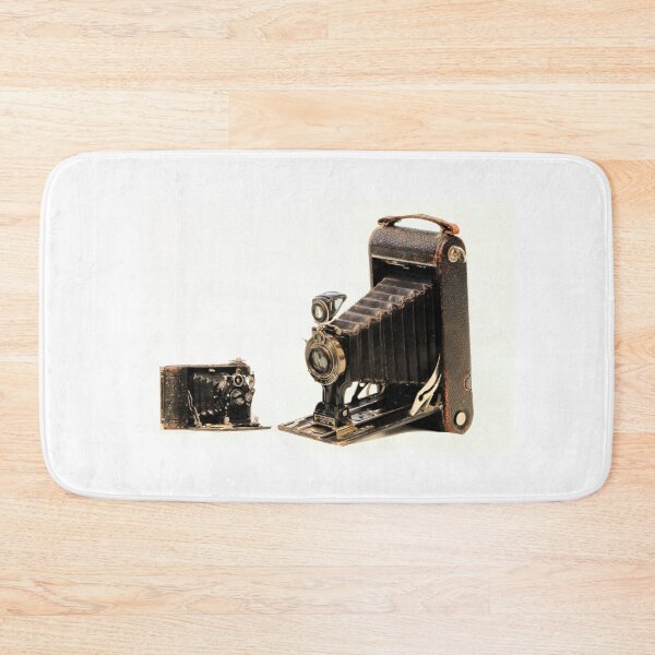 Artikelvorschau, Meine Kameras - Nr. 3-A AUTOGRAPHIC KODAK JR & "Watch CARBINE Pocket" entworfen und verkauft von Phil Le Cren.