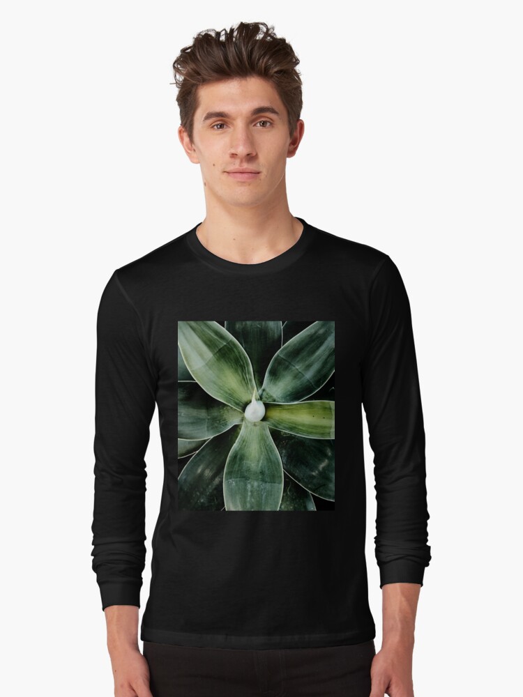 Imagen 1 de 5, Camiseta de manga larga con la obra Agave Atenuado, diseñada y vendida por achoprop.