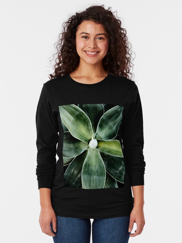 Imagen 2 de 5, Camiseta de manga larga con la obra Agave Atenuado, diseñada y vendida por achoprop.