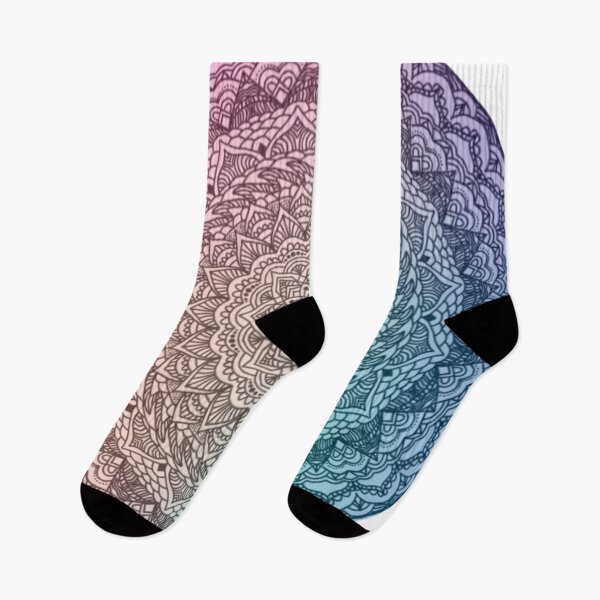 Artikelvorschau, Regenbogen-Mandala entworfen und verkauft von sockgirl17.