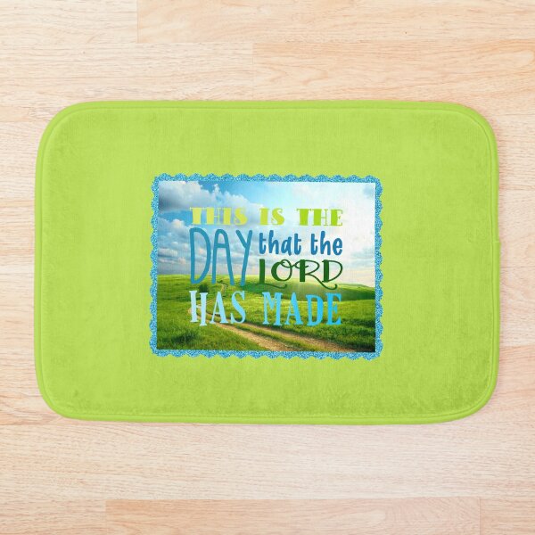 Item preview, “Este es el día que hizo el Señor” (verde) designed and sold by PawsitiveMum.