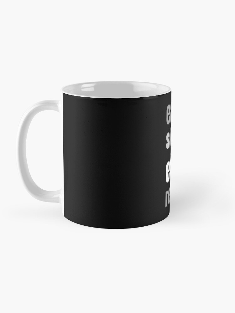Thumbnail 3 von 6, Kaffeebecher, essen, schlafen, ins Exil gehen, wiederholen. Pfad des Exil-Spieler-T-Shirts. designt und verkauft von WatTees.