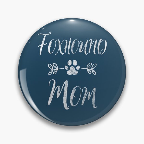 Artikelvorschau, Foxhound Mom Shirt Amerikanische Foxhound Mom Lustige Hundemama entworfen und verkauft von KuznecovaDesign.
