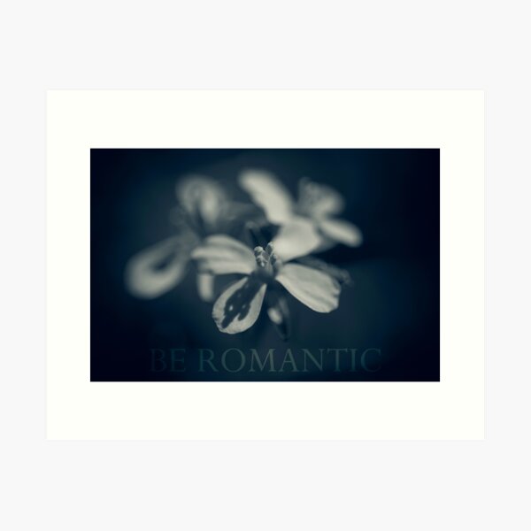 Vista previa del artículo con la obra «Flowers in Blue #8», diseñado y vendido por ILODESIGNS.