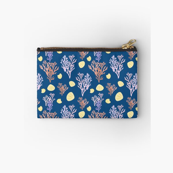 Artikelvorschau, Korallen und Muscheln Deep Blue Marine Pattern entworfen und verkauft von ButterandCheese.