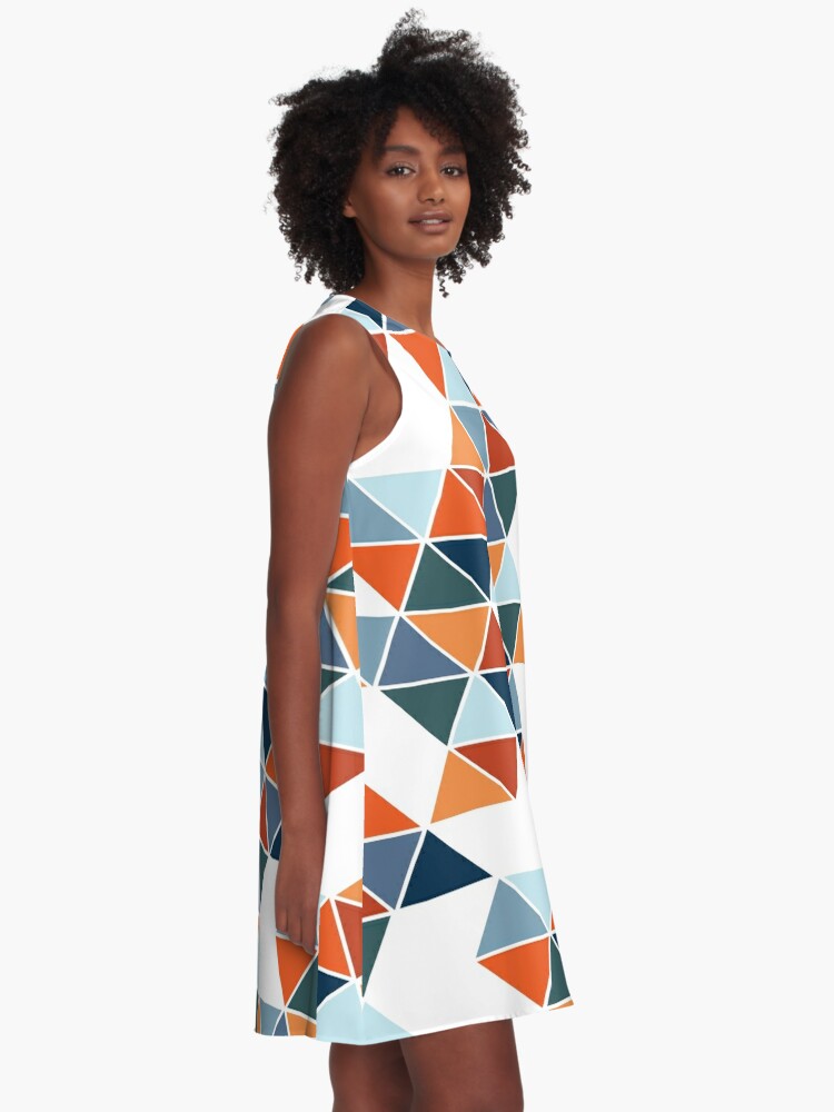 Geometric design with colorful triangles