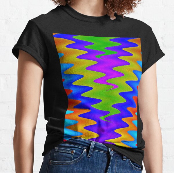 VIBRANIUM Classic T-Shirt