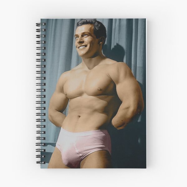 Aperçu de l'œuvre Beefcake # 1 - Image Physique Vintage créée et vendue par IntersectPhoto.