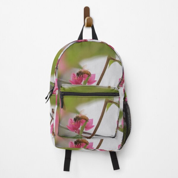 Item preview, the bee designed and sold by Elisabeth Dubois.