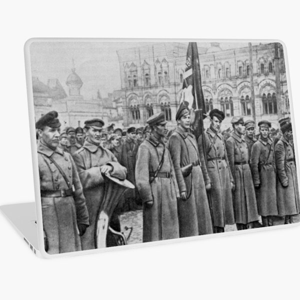 Military parade: Москва. Красная площадь. 1918 год. Рогожско-Смоленский пехотный полк. Laptop Skin