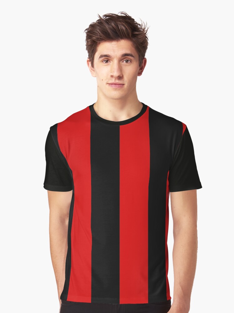 Camiseta gráfica for Sale con la obra «Grandes rayas rojas y