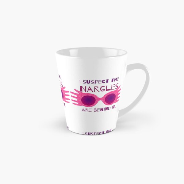 Lunettes roses que je soupçonne Mug long