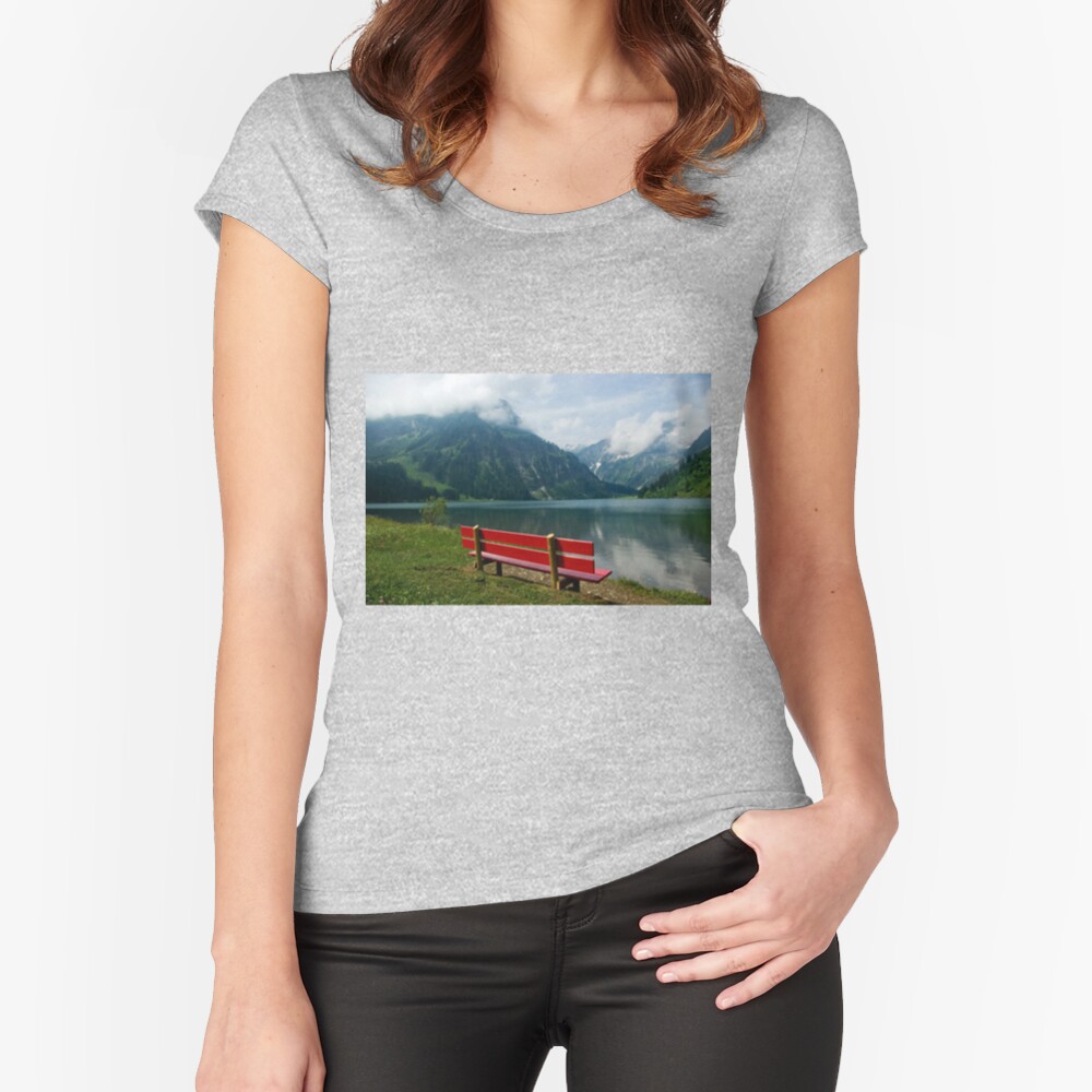 Red bench with a view Fitted Scoop T-Shirt