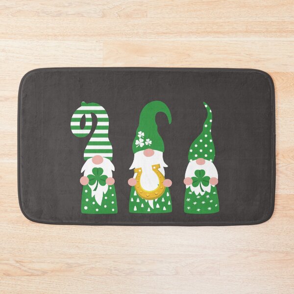 Aperçu de l'œuvre Gnome of Clovers - Conception mignonne de la Saint-Patrick créée et vendue par Adonalyn.