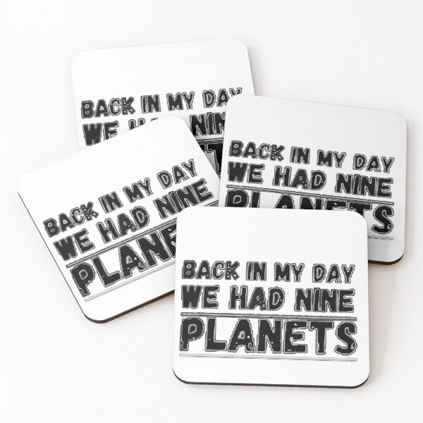 Artikelvorschau, Zurück in meinem Tag hatten wir neun Planeten, Pluto-T-Shirts, Pluto-Aufkleber, Pluto-Masken, Pluto-Telefonhüllen, Pluto-Poster, Pluto-Sweatshirts und -Hoodies entworfen und verkauft von goodshop1.
