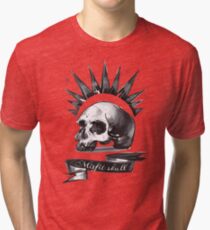 Misfit Skull – Chloe Price, Pricefield Tri-blend T-Shirt