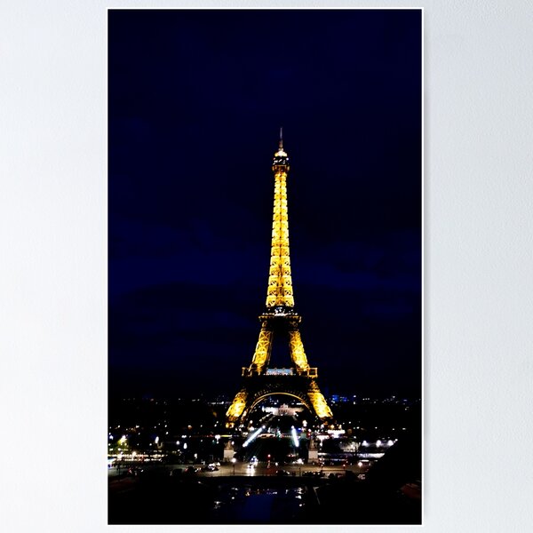 Factory Wholesale LED Glass France Souvenir Crafts Gift Crystal Eiffel Tower  - China Eiffel Tower and Crystal Eiffel Tower price | Made-in-China.com